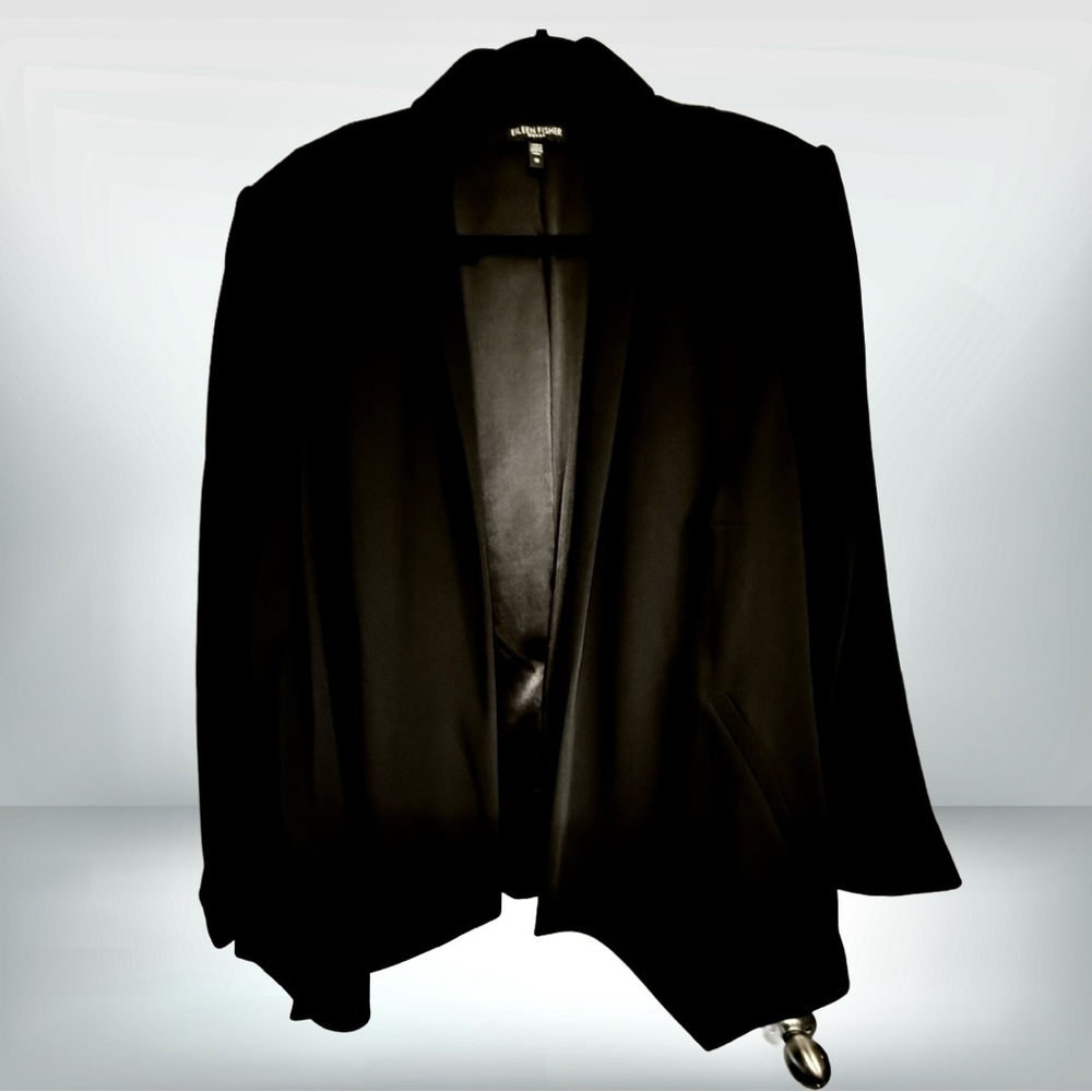 Sleek Eileen Fisher Classic Jacket